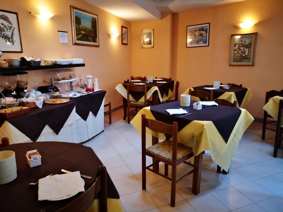 Osteria Dei Locandieri Abbadia San Salvator Dış mekan fotoğraf